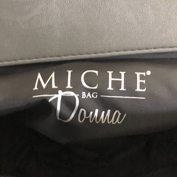 Miche Donna Gray Magnetic Close Purse Shell - Picture 5 of 7